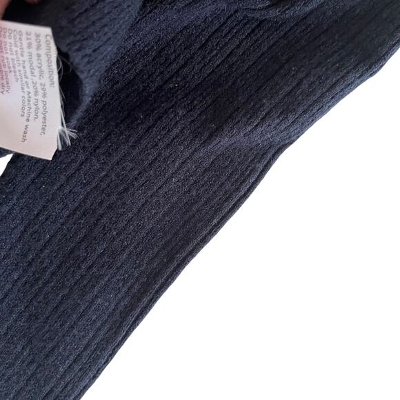 Hadas Girls Navy Ruffled Collar Cardigan Sweater - Size 4 - Picture 7 of 7